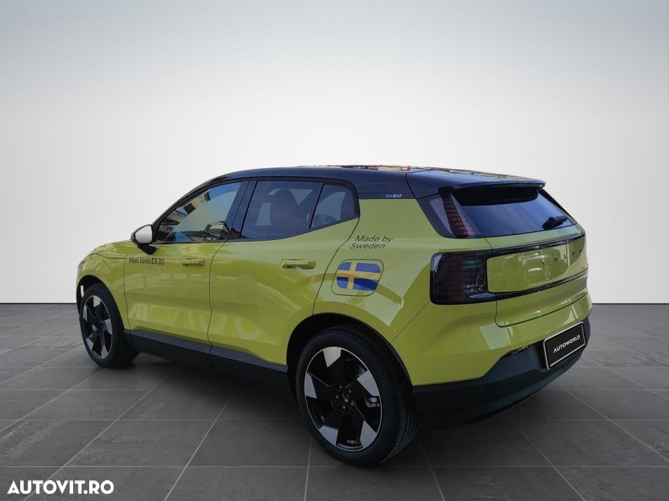 Volvo EX30 Twin Motor Performance Plus - 4