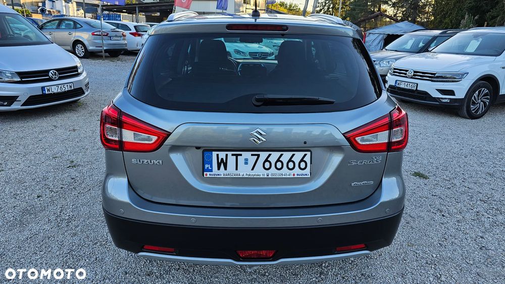 Suzuki SX4 S-Cross 1.4 T Premium 4WD - 30