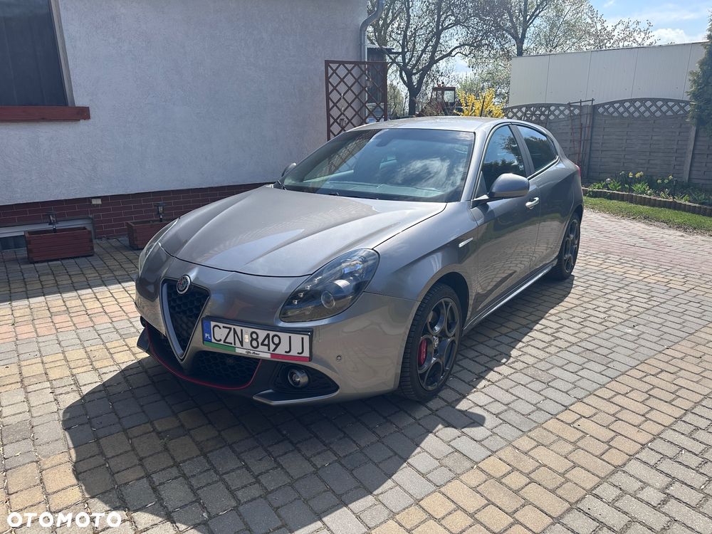 Alfa Romeo Giulietta 1.6 JTDM - 10