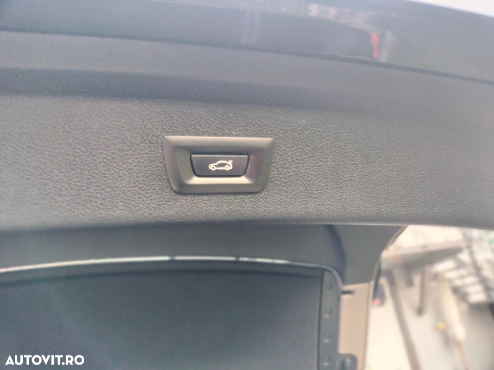 BMW Seria 3 318d GT Sport Line - 18