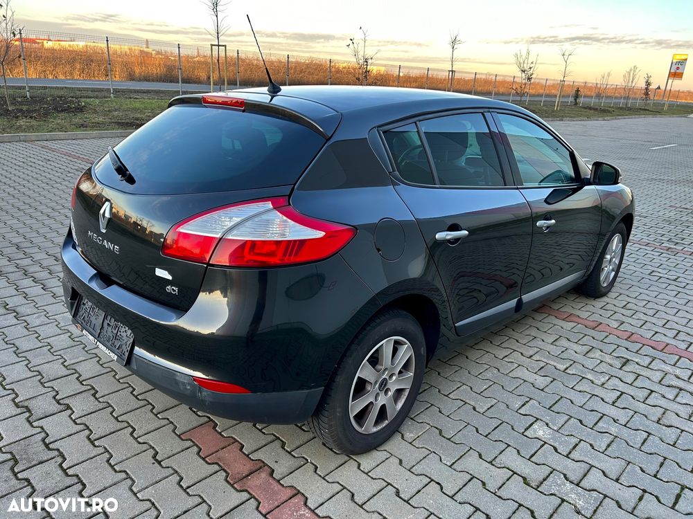 Renault Megane 1.5 dCi Confort Authentique - 5