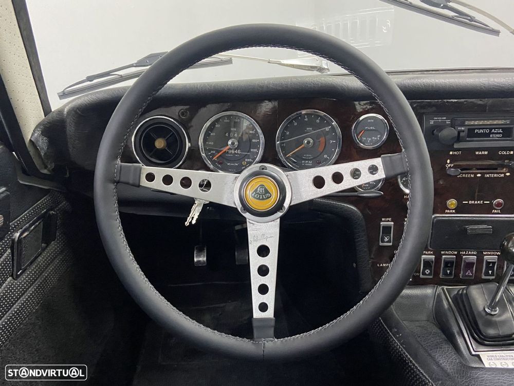 Lotus Elan - 9