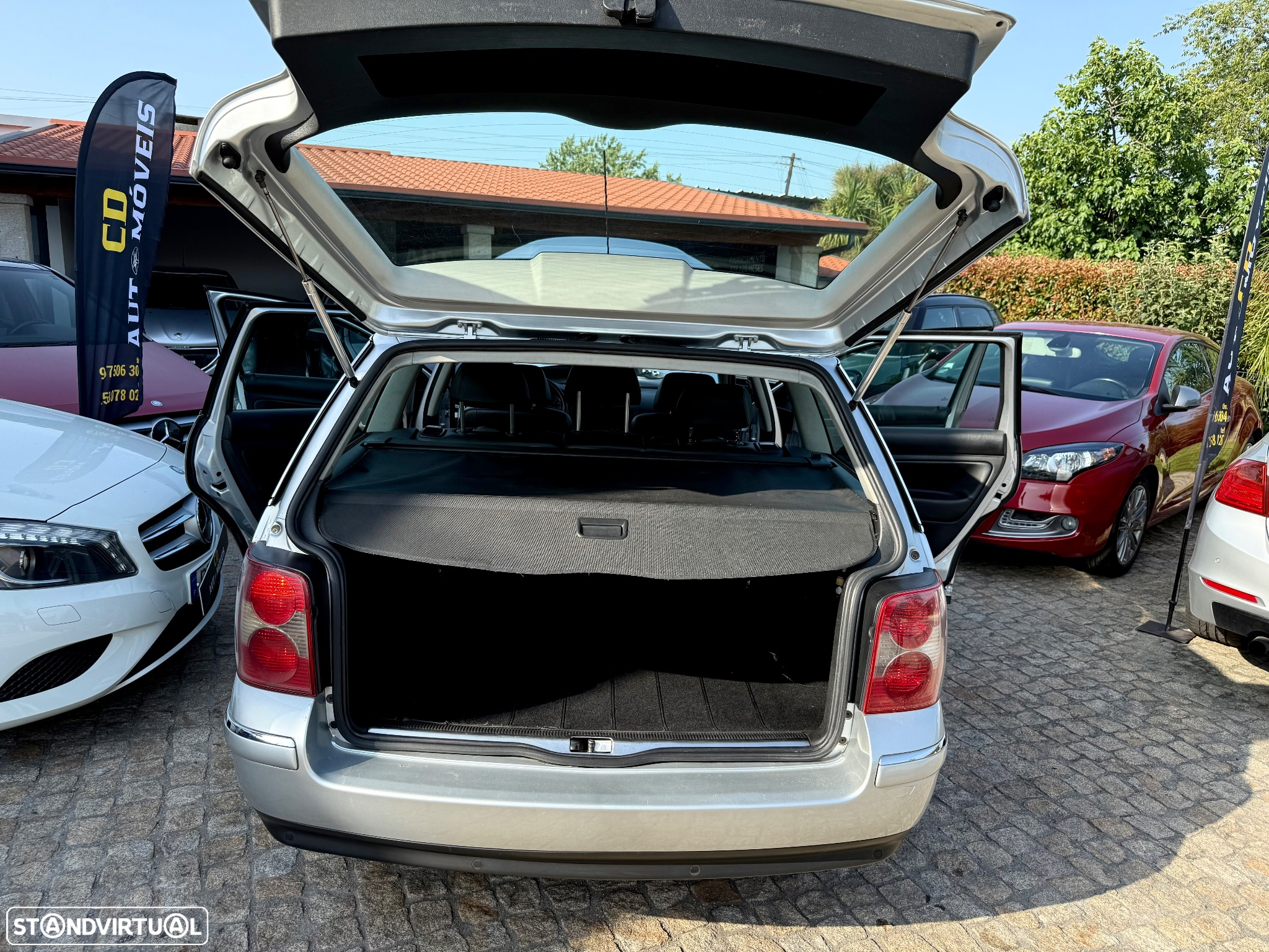 VW Passat Variant 1.9 TDi Highline - 42