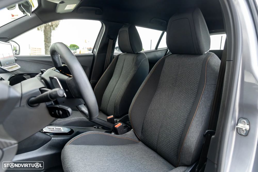 Peugeot 2008 Hybrid 145 e-DSC Style - 8