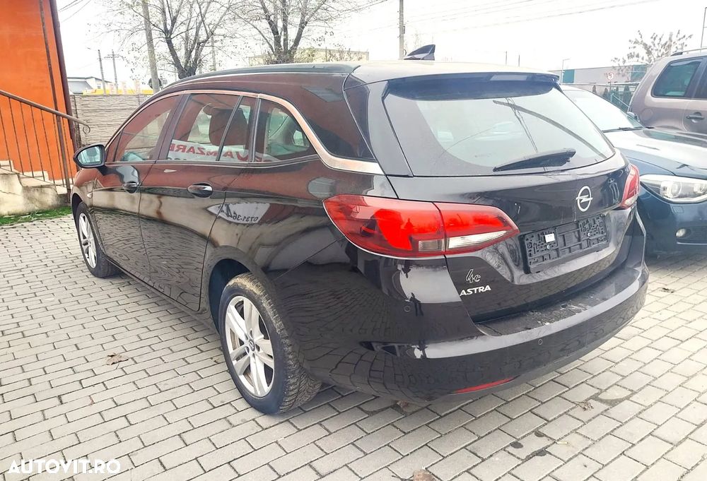 Opel Astra 1.6 D (CDTI) Start/Stop Dynamic - 3