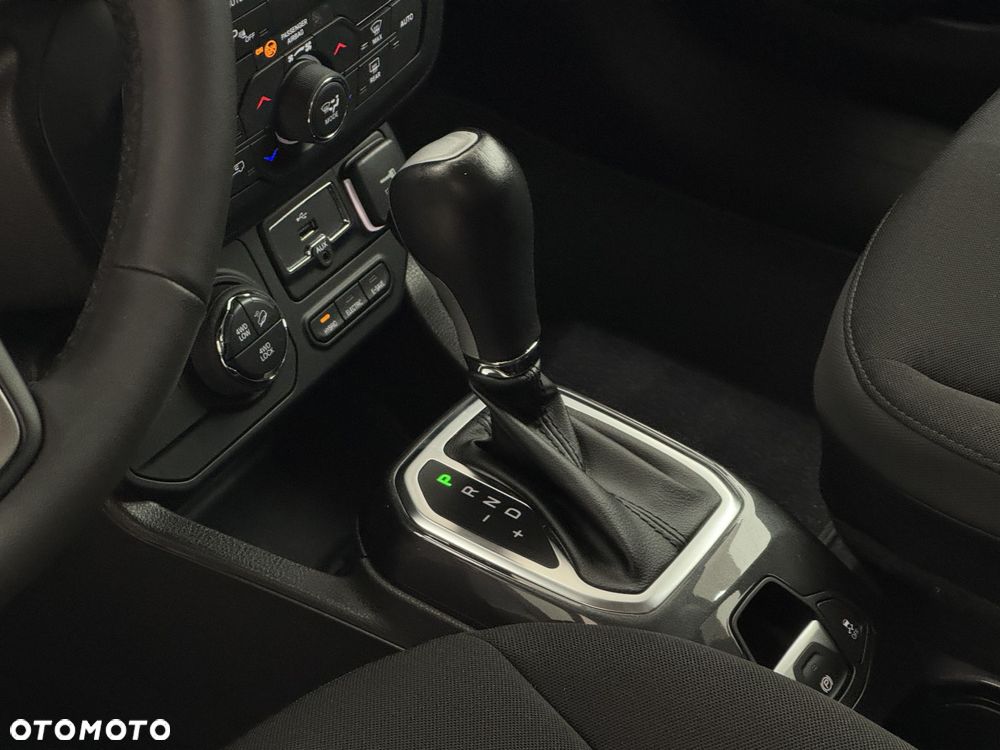 Jeep Renegade - 9