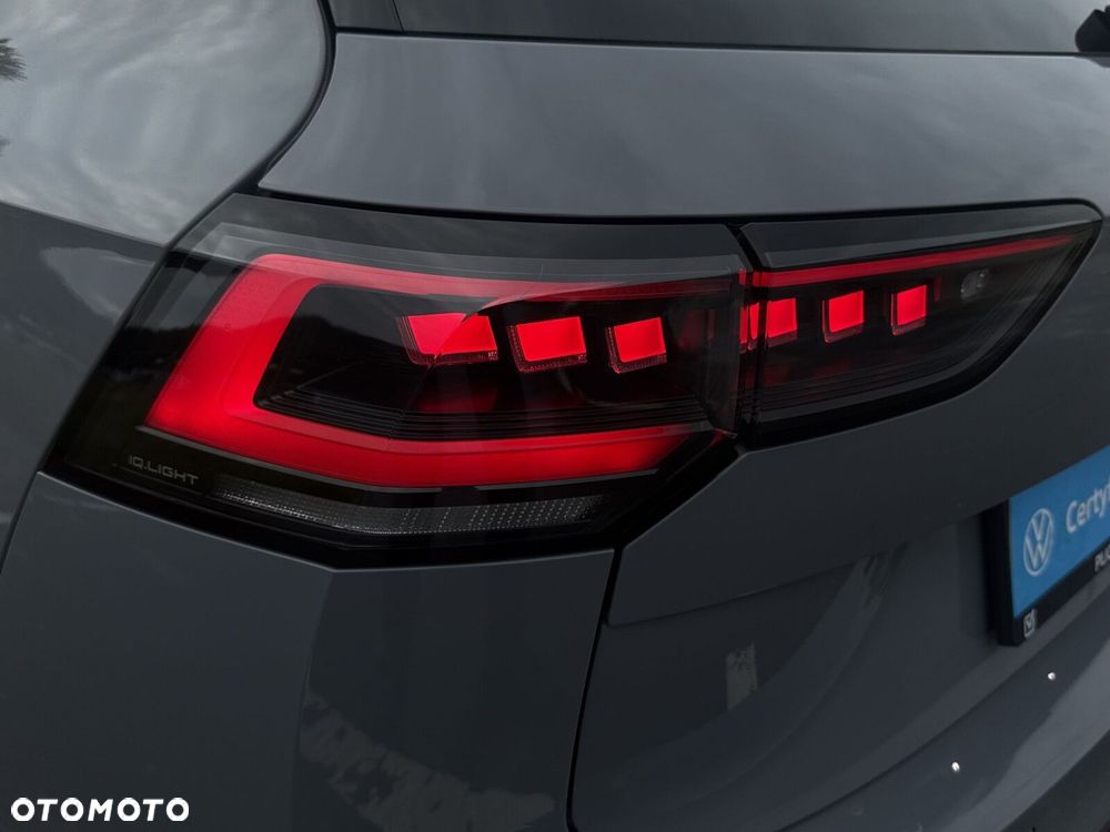 Volkswagen Golf - 41