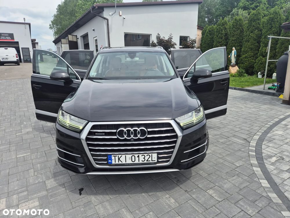 Audi Q7 - 17