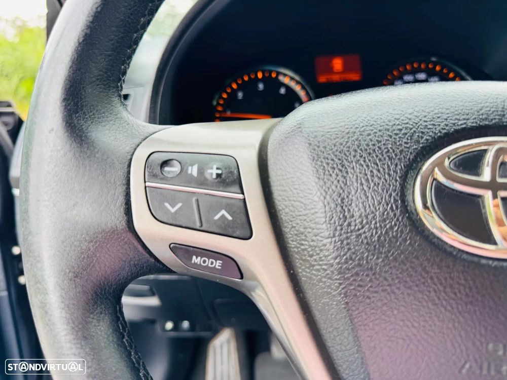 Toyota Avensis SW 2.0 D-4D Sp+EP+GPS - 23