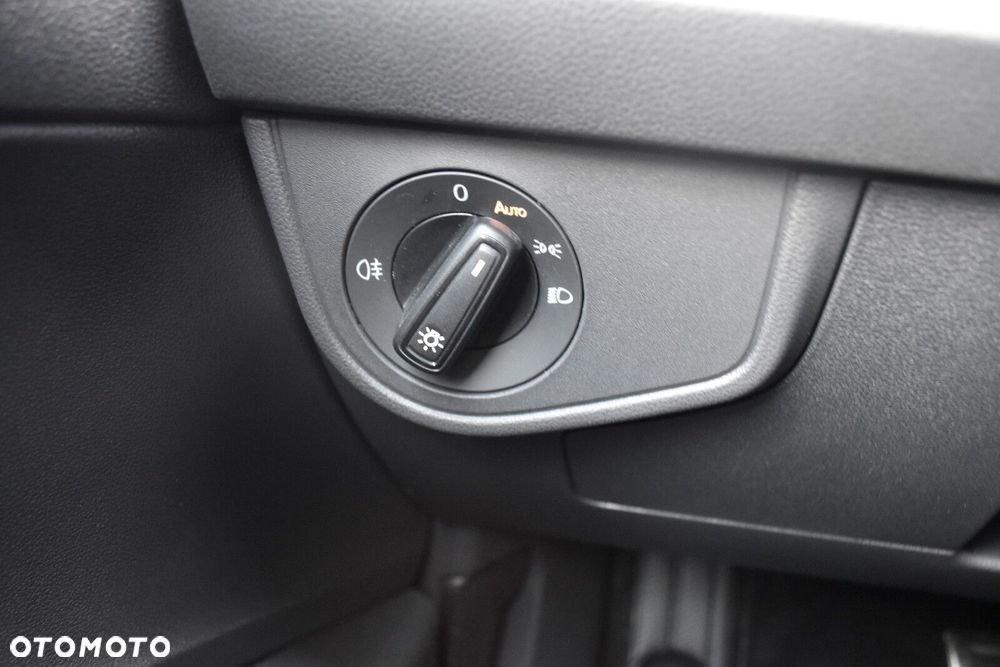 Volkswagen Polo - 25