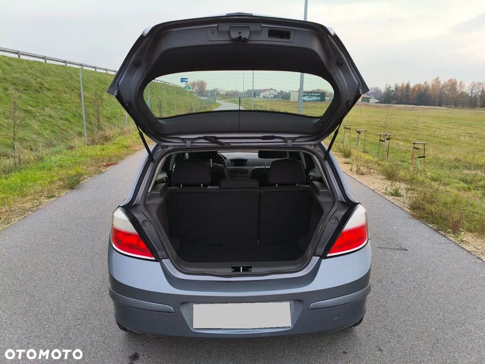 Opel Astra 1.6 Edition - 17