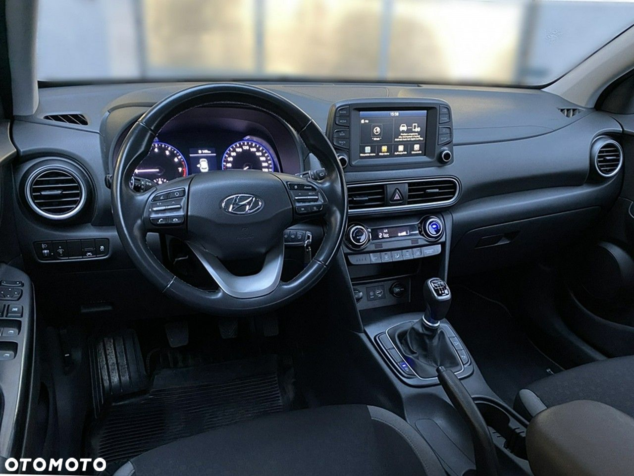 Hyundai Kona - 5
