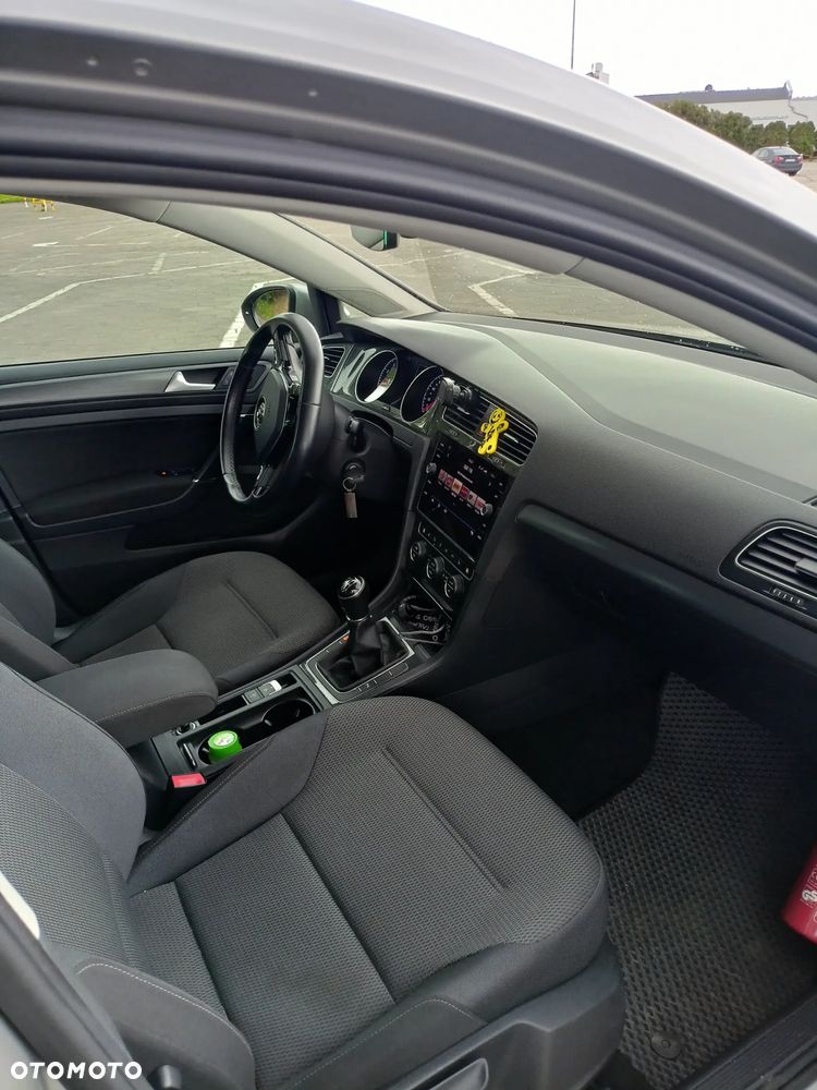 Volkswagen Golf 1.4 TSI BMT Comfortline - 16