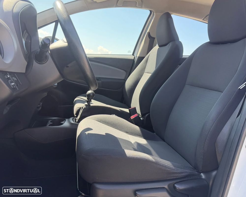 Toyota Yaris 1.4 D-4D ACtive+AC - 2
