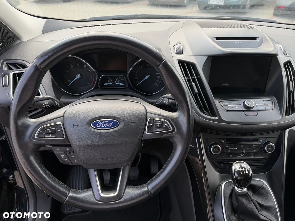 Ford Kuga 1.5 EcoBoost FWD Titanium X - 15