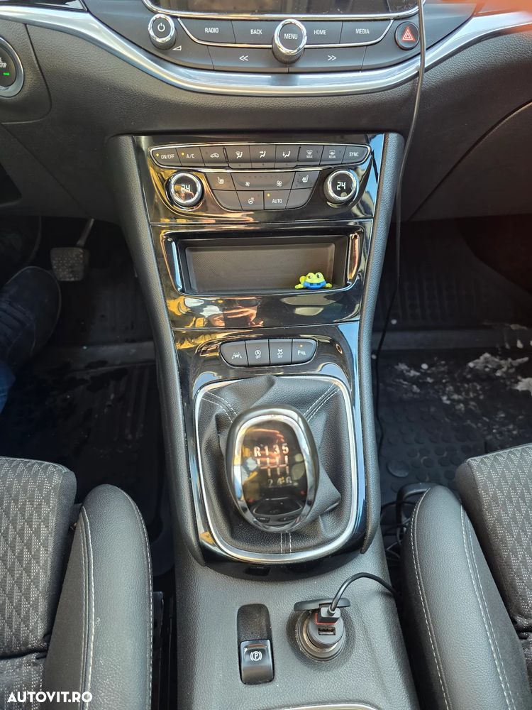 Opel Astra - 10