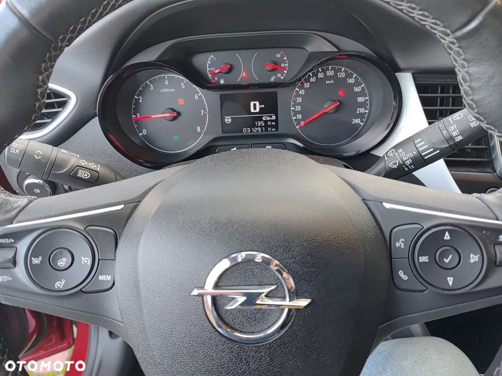 Opel Crossland X - 17