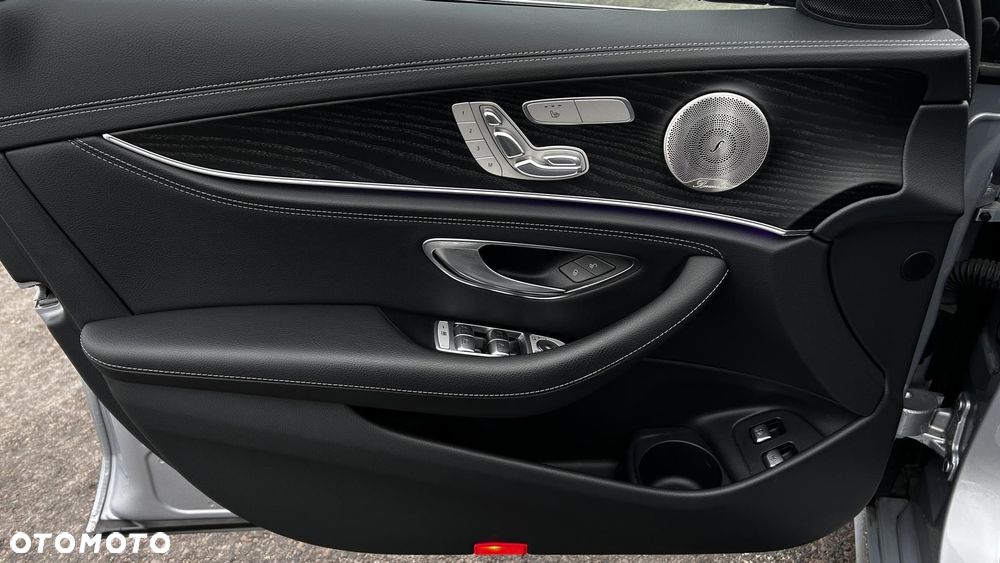 Mercedes-Benz Klasa E - 10