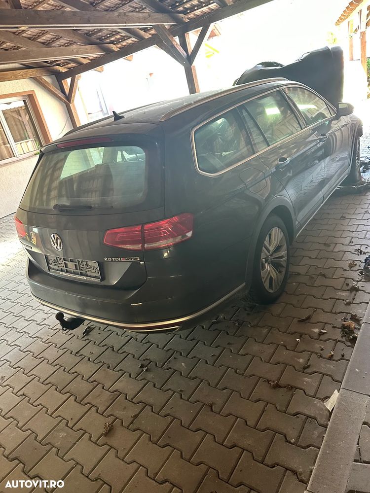 Volkswagen Passat - 3