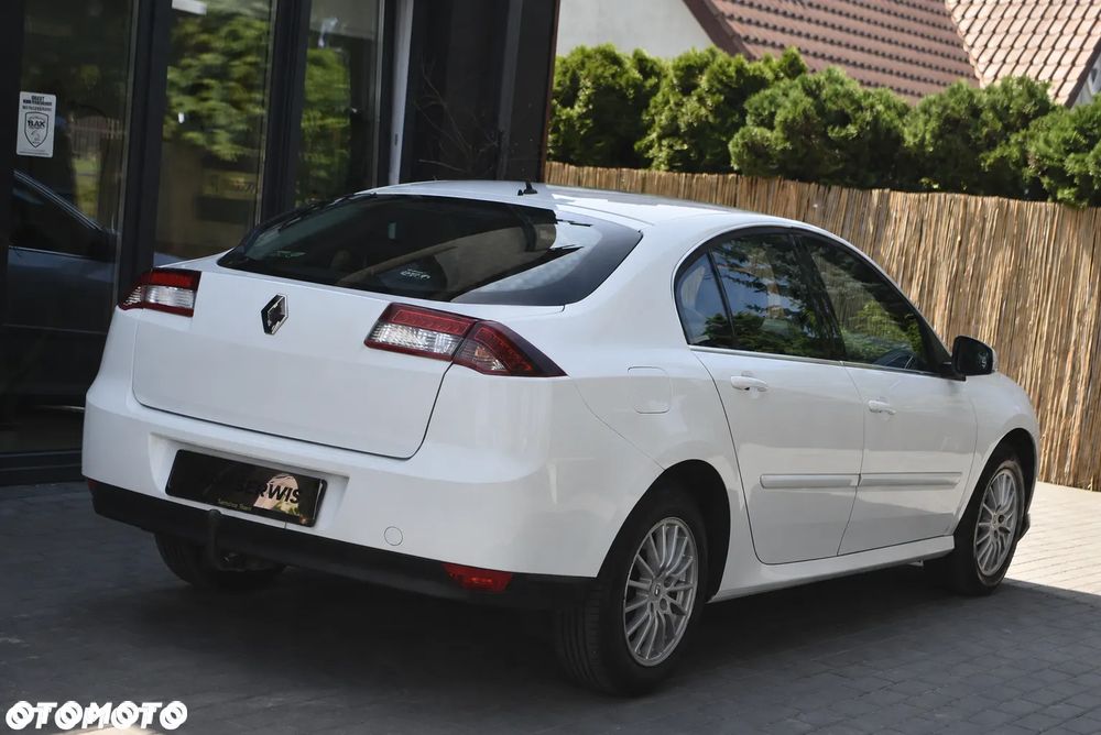Renault Laguna dCi 110 FAP Dynamique - 4