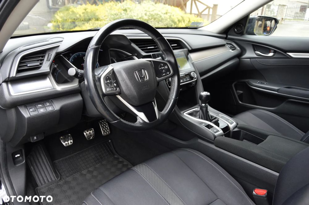 Honda Civic 1.5 T Elegance - 8