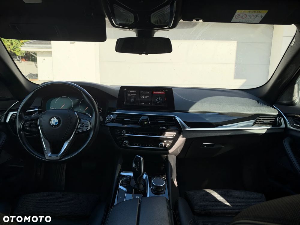 BMW Seria 5 - 10
