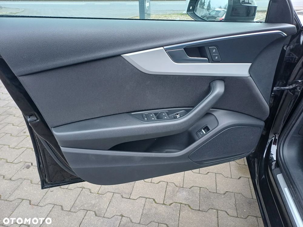 Audi A4 Avant 2.0 TDI - 21