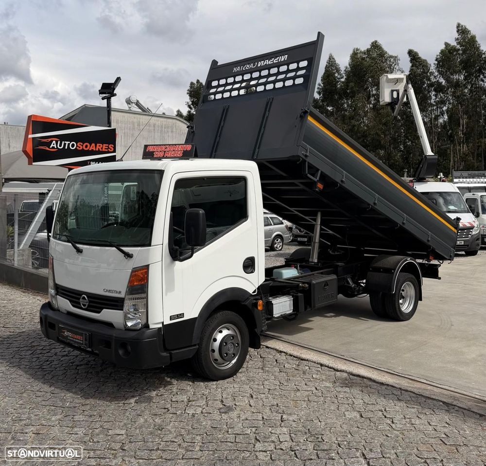 Nissan Cabstar Tri-basculante - 1