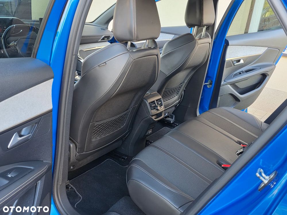 Peugeot 3008 1.5 BlueHDi GT S&S EAT8 - 24