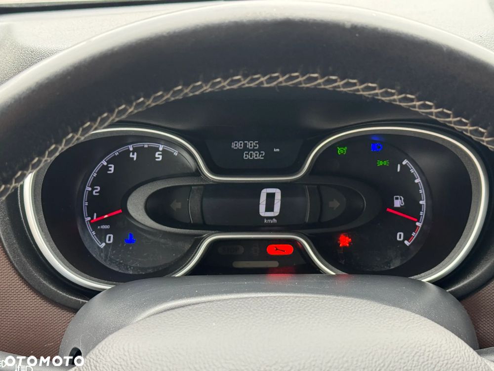 Opel VIVARO - 11