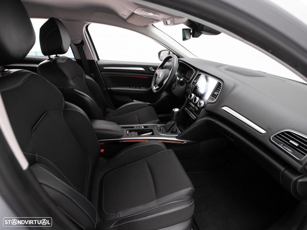 Renault Mégane Sport Tourer 1.5 Blue dCi Intens - 10