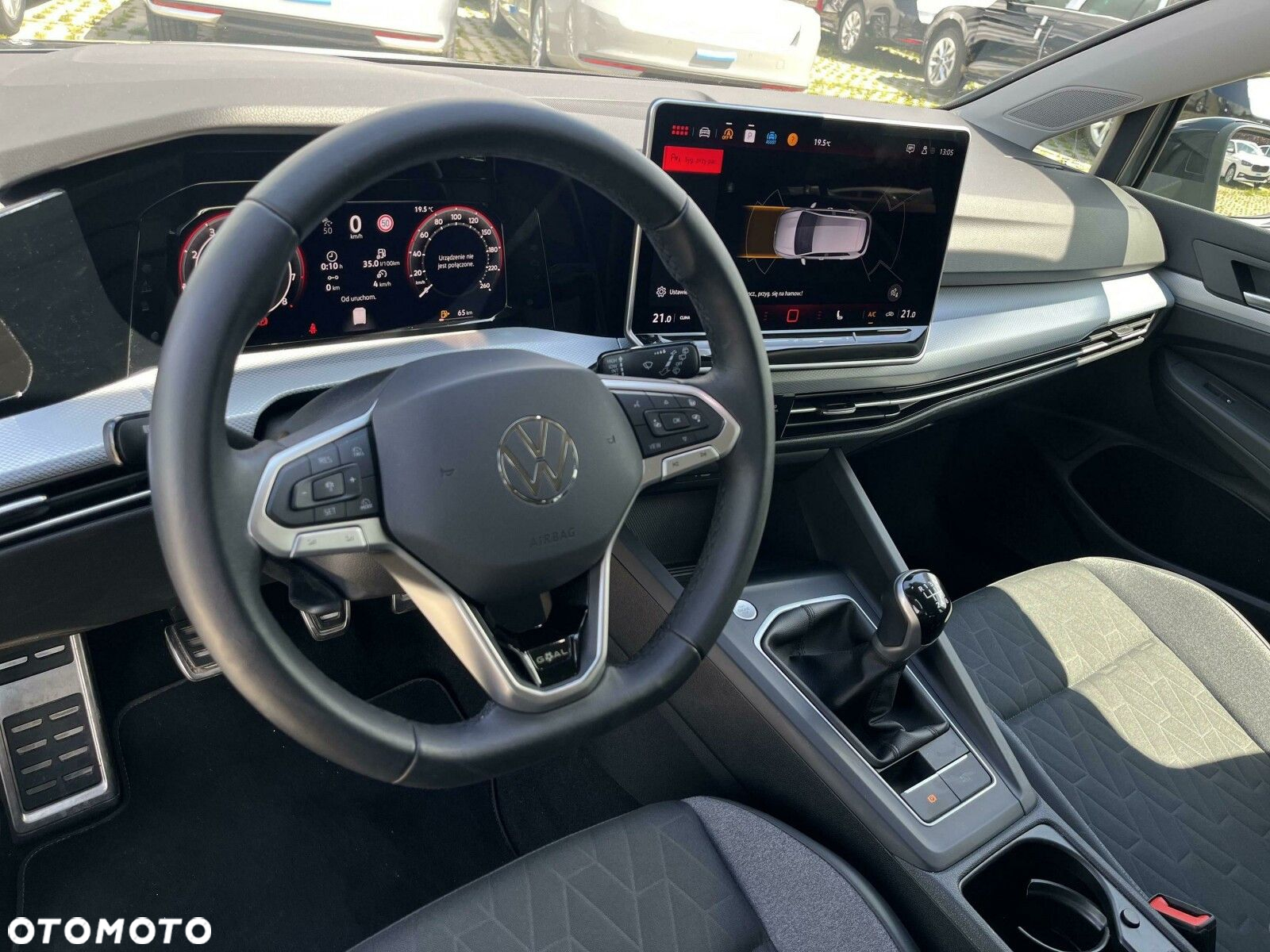 Volkswagen Golf VIII 1.5 TSI - 9
