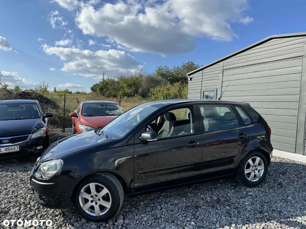 Volkswagen Polo 1.4 16V Trendline - 3