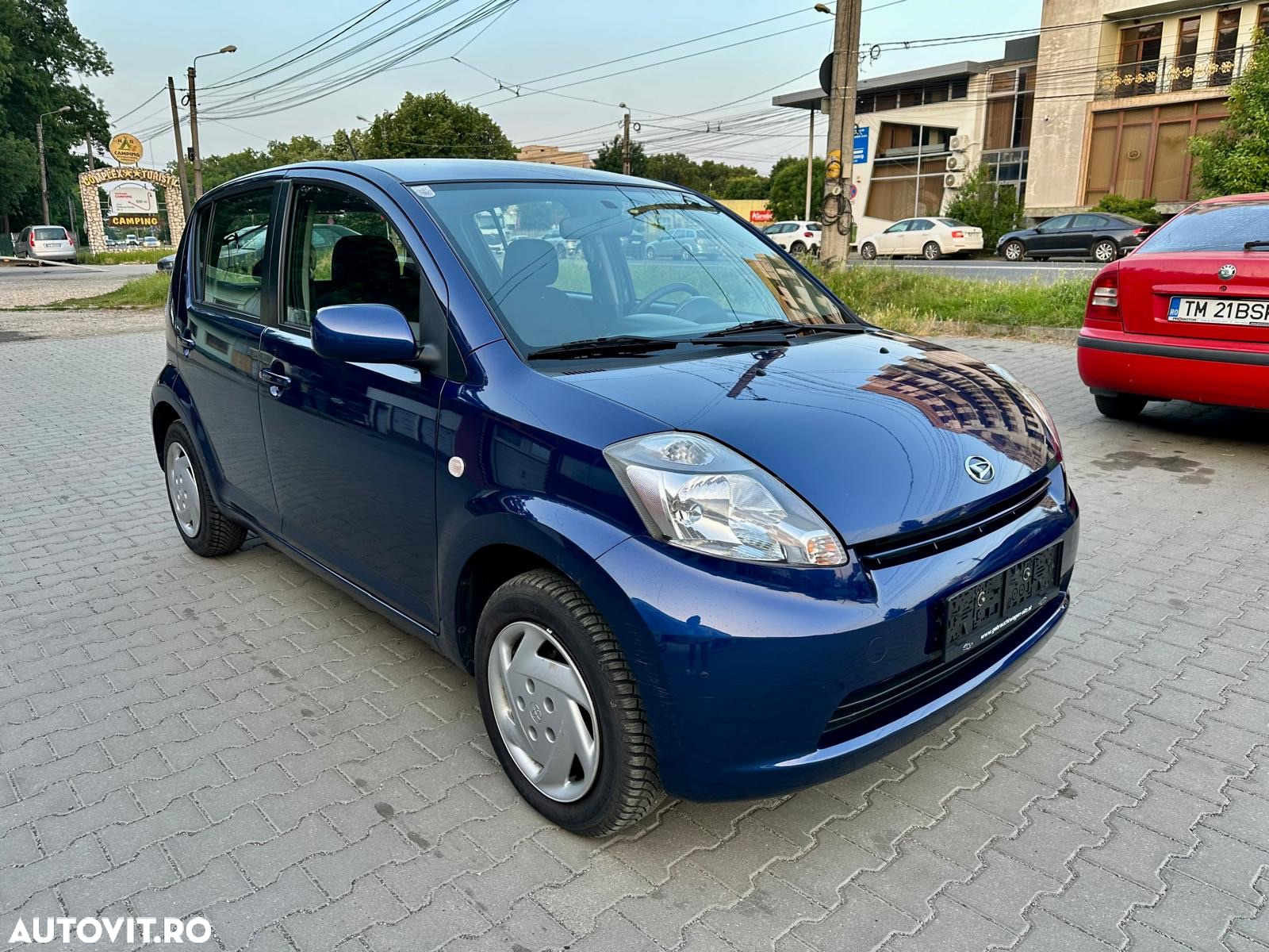 Daihatsu Sirion 1.0 CooLine - 2