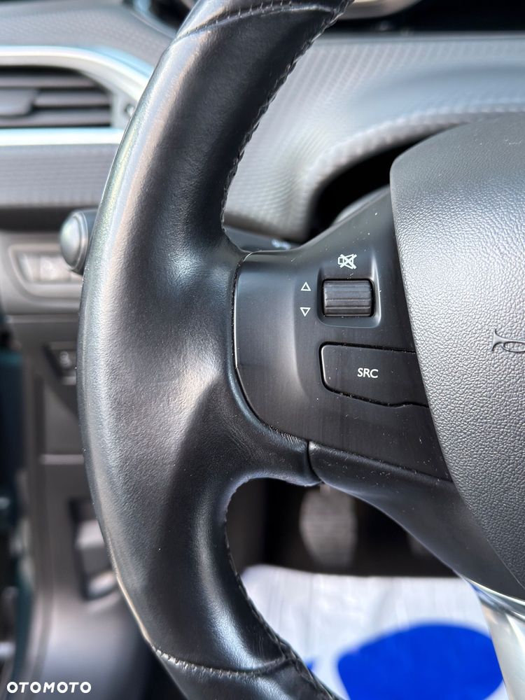 Peugeot 2008 PureTech 110 Stop&Start Business-Line - 19