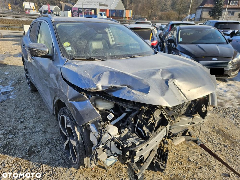 Nissan Qashqai 1.5 dCi DCT TEKNA - 16