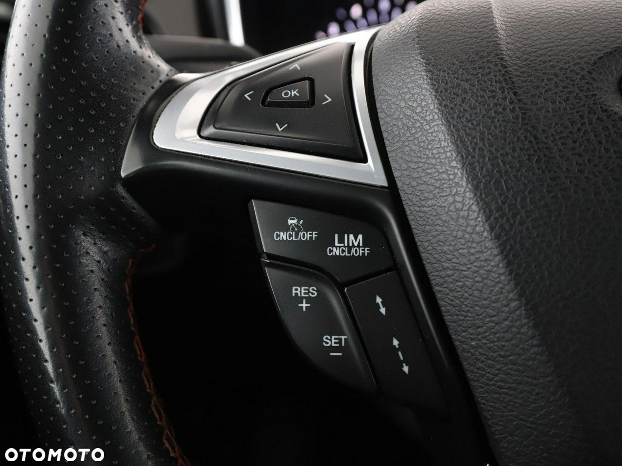Ford Mondeo 2.0 EcoBlue ST-Line - 34
