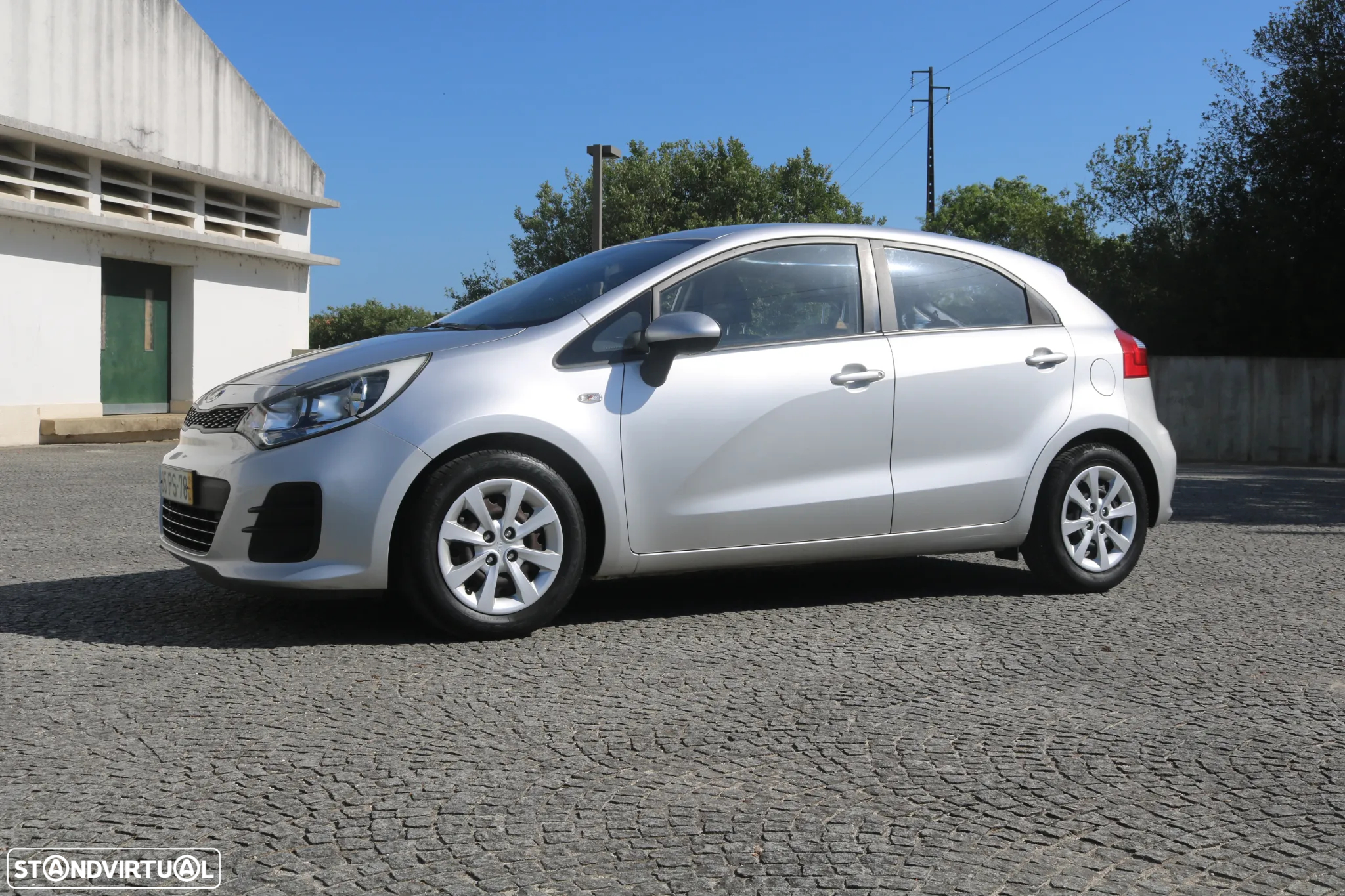 Kia Rio - 2