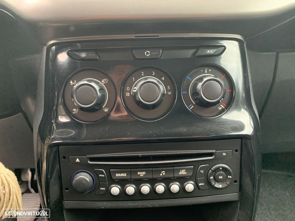 Citroën C3 1.4 HDi Exclusive - 23