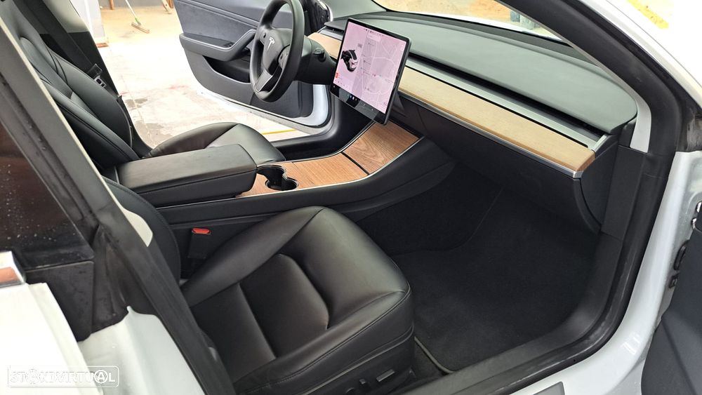 Tesla Model 3 Standard Range Plus RWD - 33