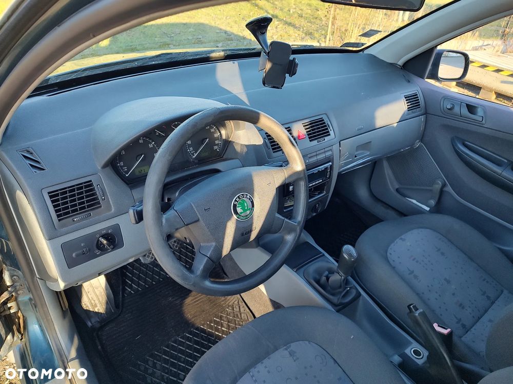 Skoda Fabia - 7