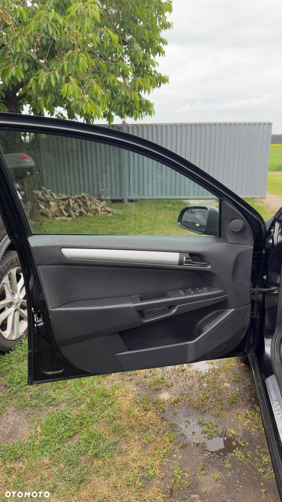Opel Astra - 18