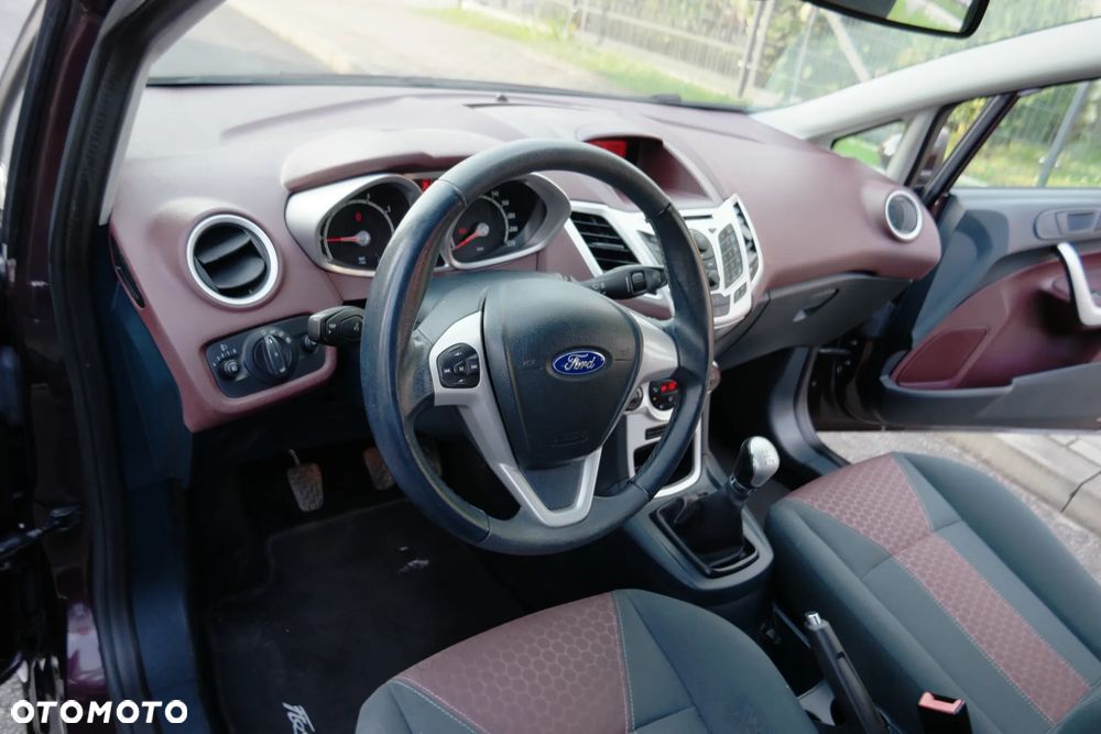 Ford Fiesta 1.25 Titanium - 19