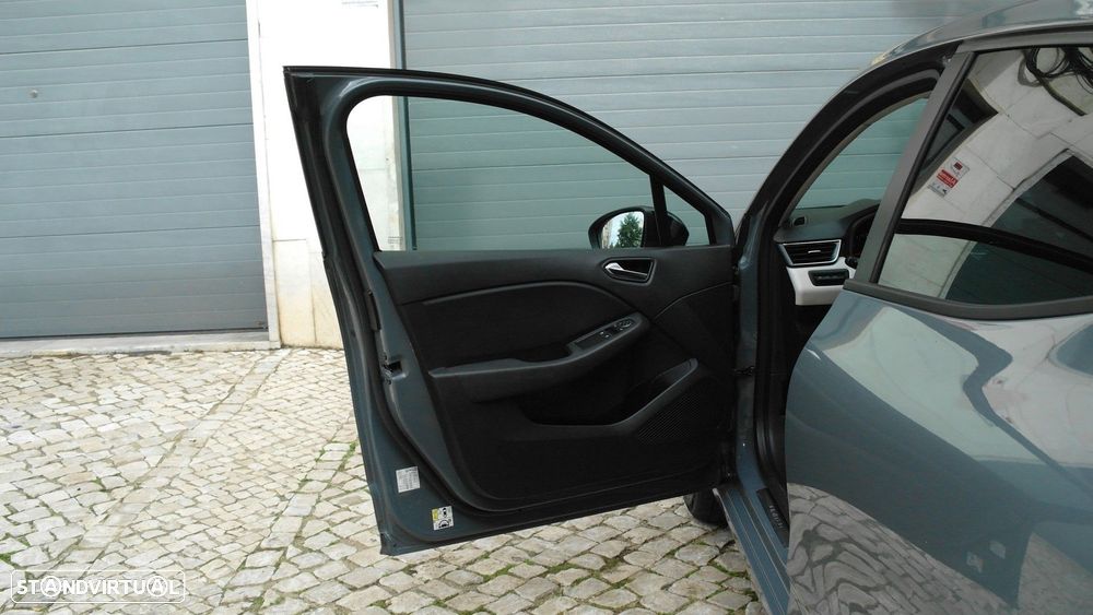 Renault Clio 1.0 TCe Limited - 25