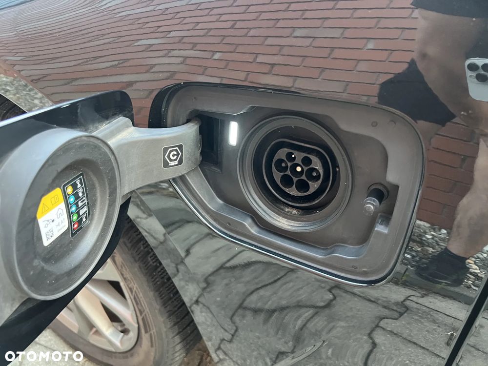 BMW Seria 3 320e M Sport - 22