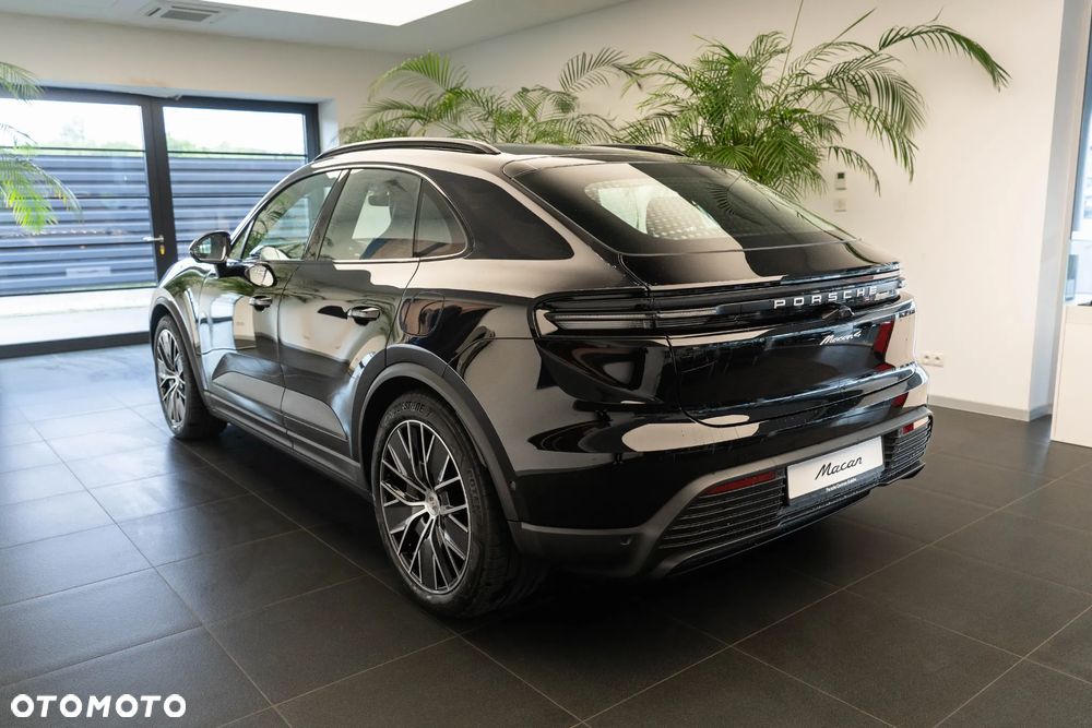 Porsche Macan - 3