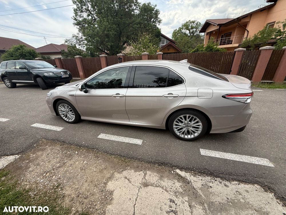 Toyota Camry 2.5 Hybrid Exclusive - 7