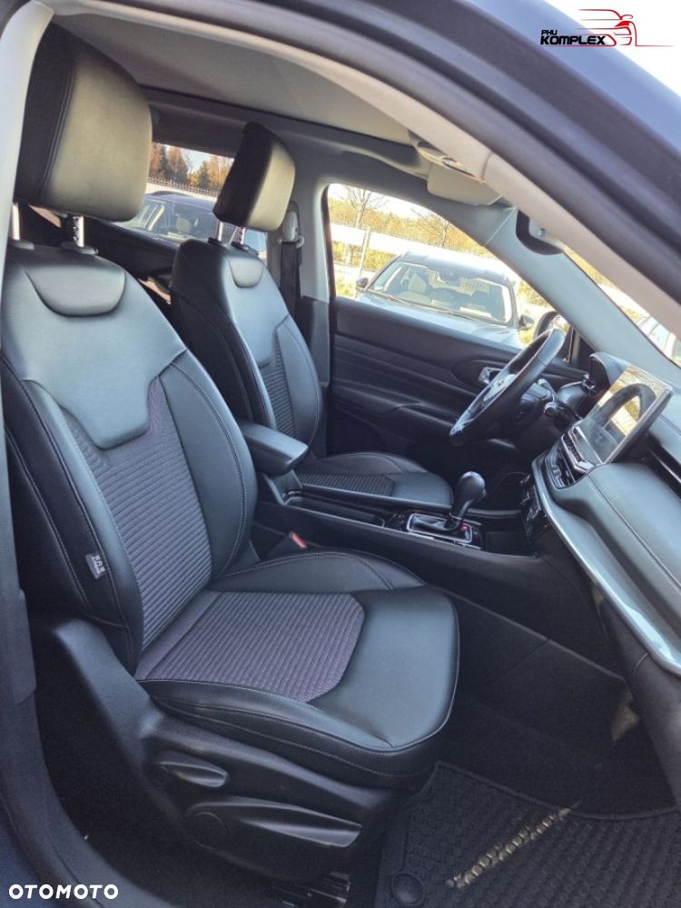 Jeep Compass - 12
