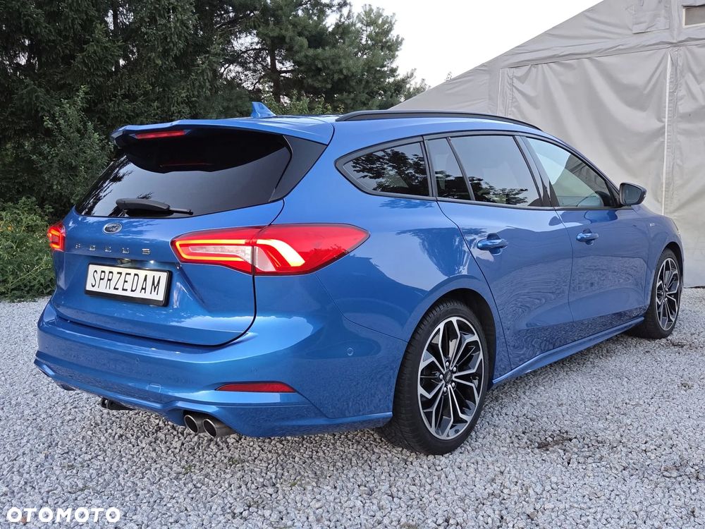 Ford Focus 1.5 EcoBlue Start-Stopp-System ST-LINE - 31