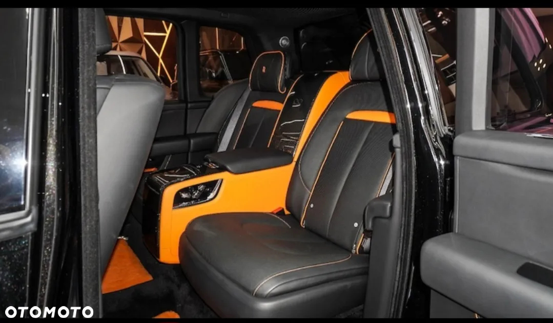 Rolls-Royce Cullinan Black Badge - 12